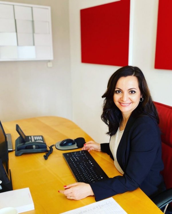 Margit-Bayer_BGM-821×1024